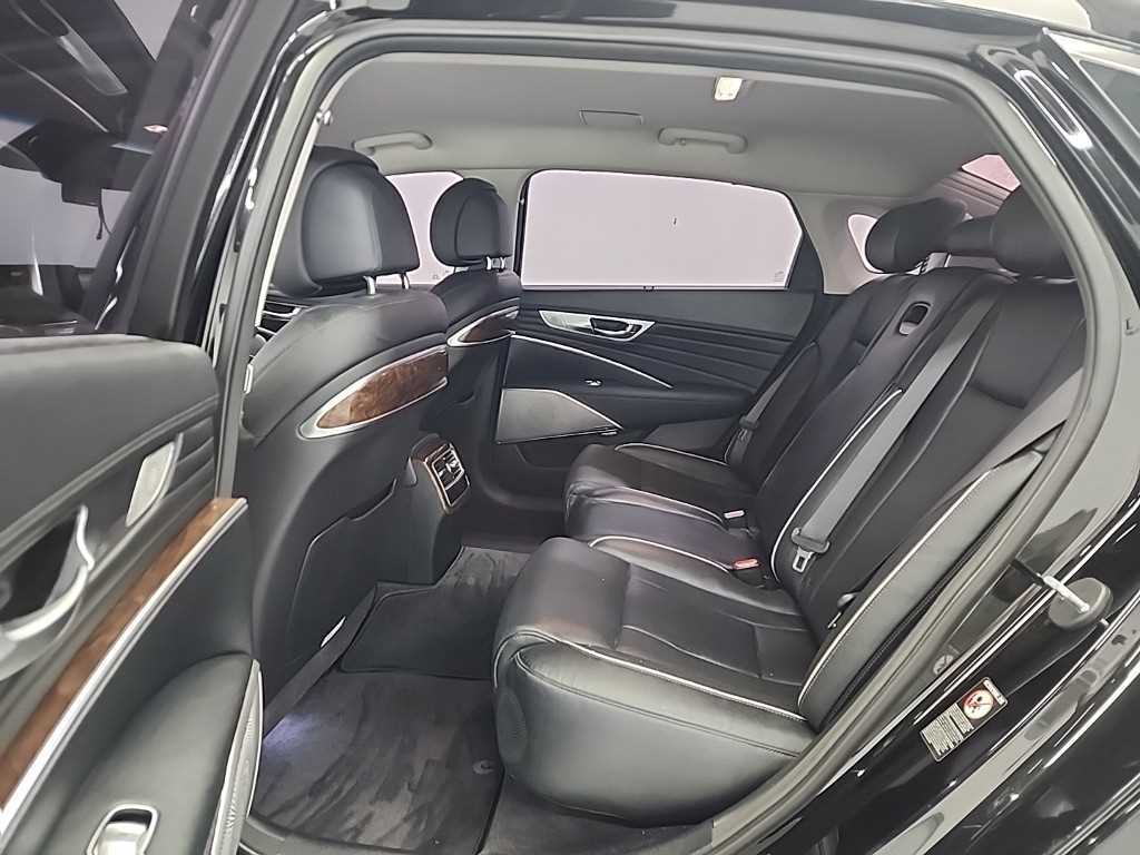 KIA K9 - Vista 12