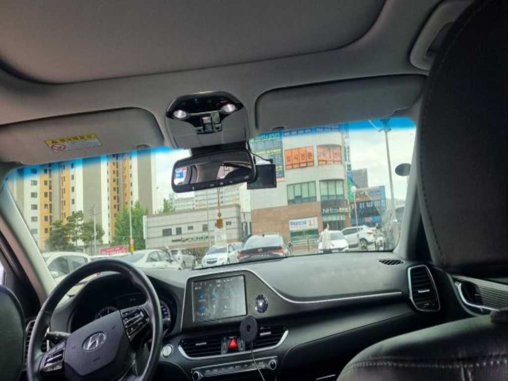 HYUNDAI Grandeur - Vista 8