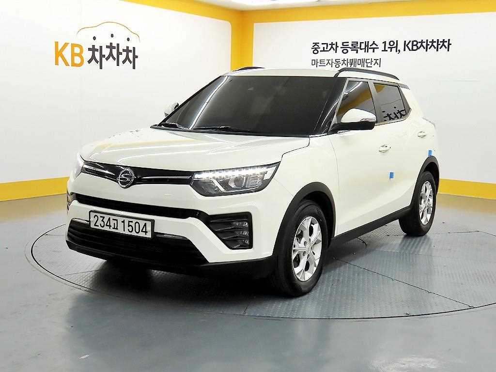 Ssangyong Tivoli 2022 Blanco - Importación desde Corea - HF Imports Iquique - Foto 1