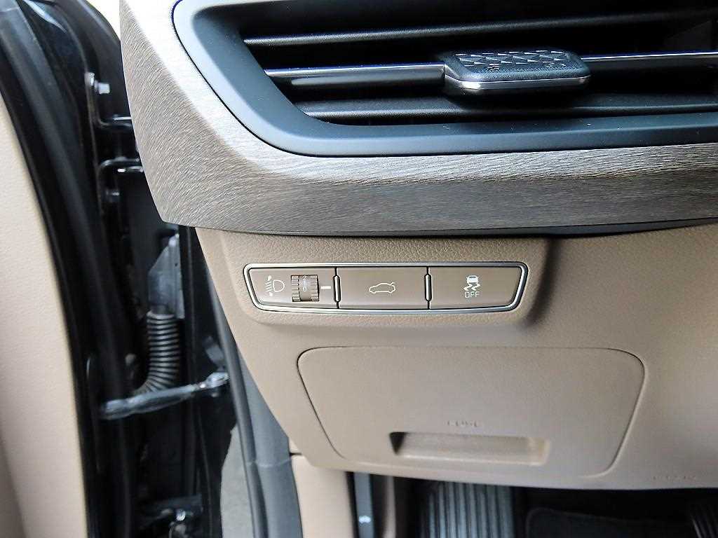 KIA K8 - Vista 11