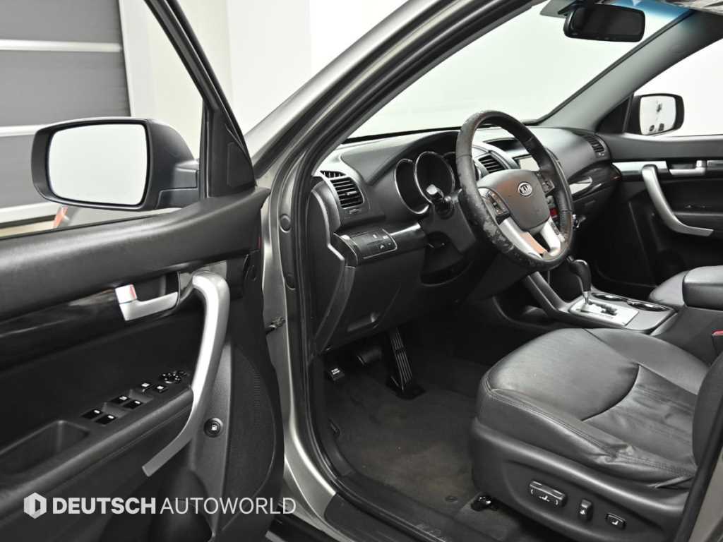 KIA Sorento - Vista 11