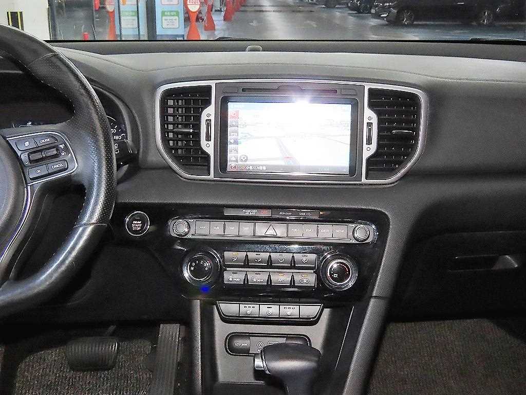 KIA Sportage - Vista 11