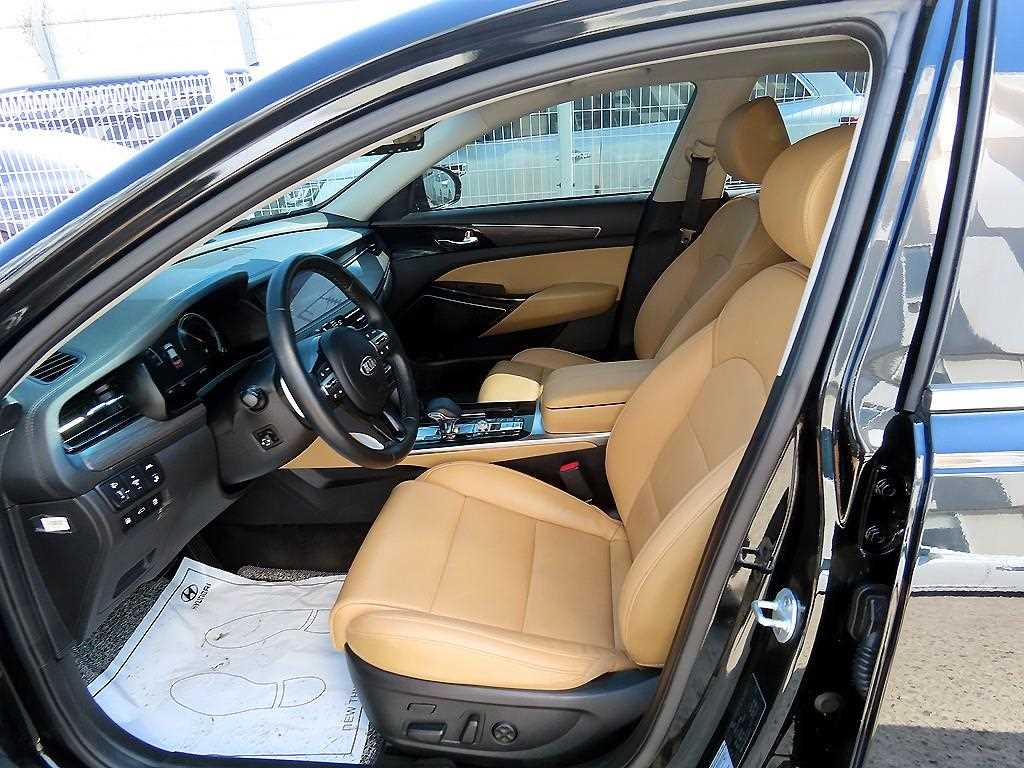 KIA K7 - Vista 5
