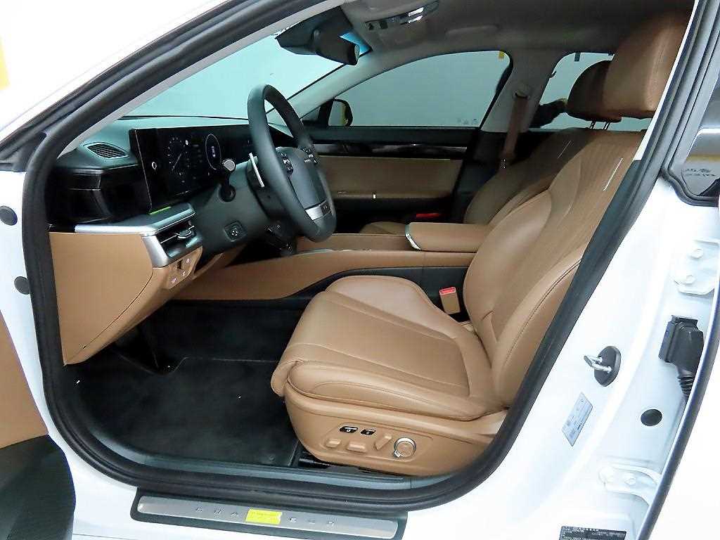 HYUNDAI Grandeur - Vista 5