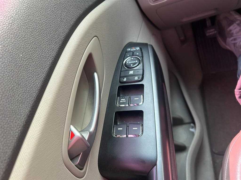 KIA Carnival 2016 Gris - Importación desde Corea - HF Imports Iquique - Foto 14