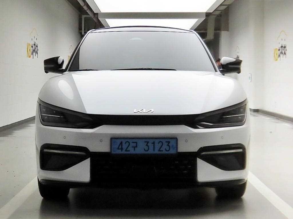 KIA EV6 - Vista 2