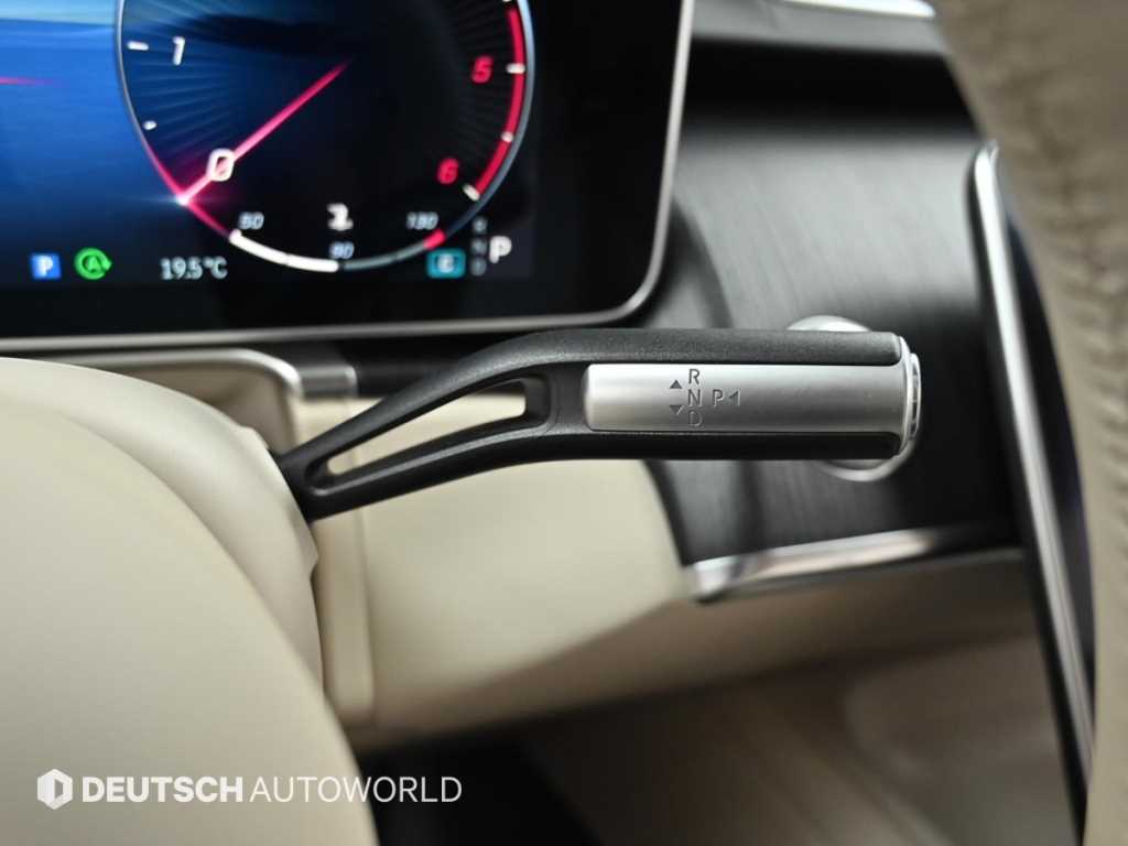 Mercedes Benz S Class - Vista 9