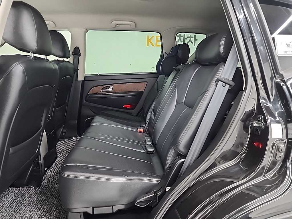 Ssangyong Rexton - Vista 12
