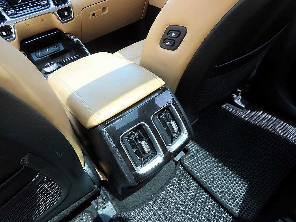 KIA Sorento 2021 Negro - Importación desde Corea - HF Imports Iquique - Foto 13