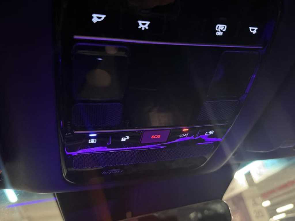 HYUNDAI Grandeur - Vista 6