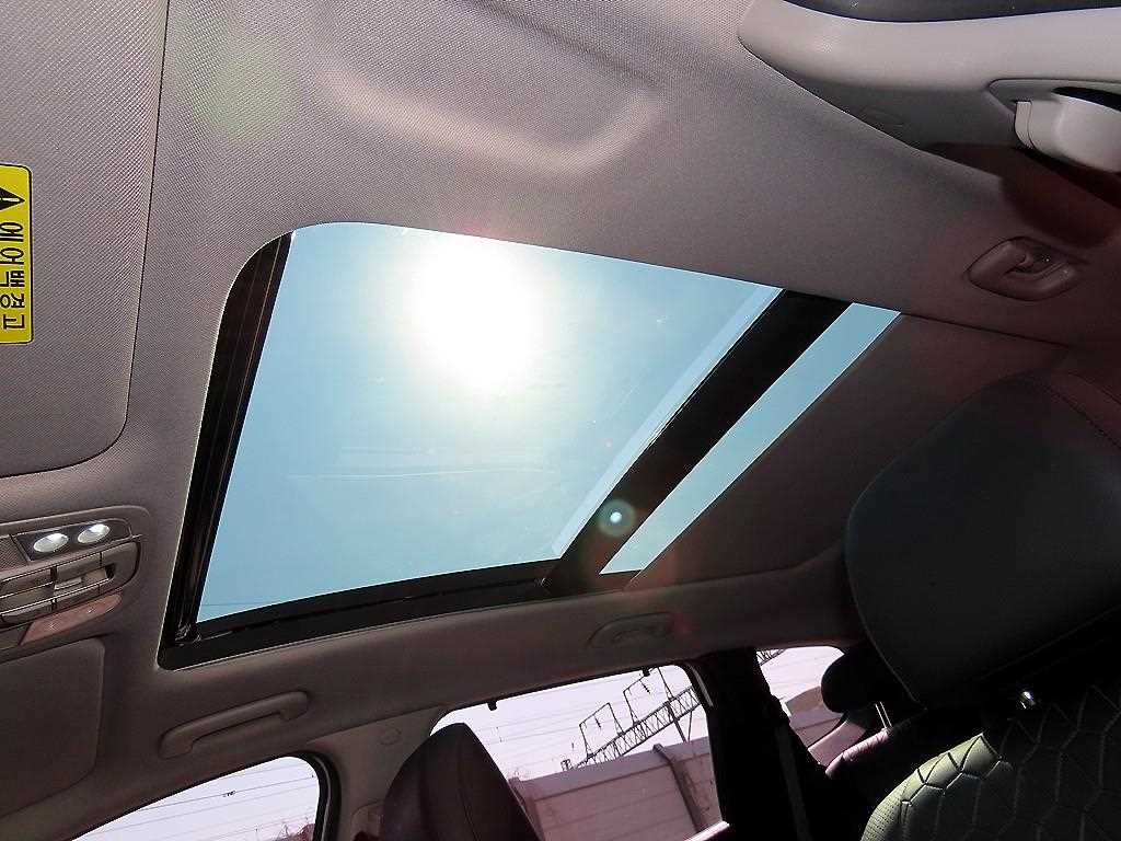 HYUNDAI Santa Fe 2019 Blanco - Importación desde Corea - HF Imports Iquique - Foto 17