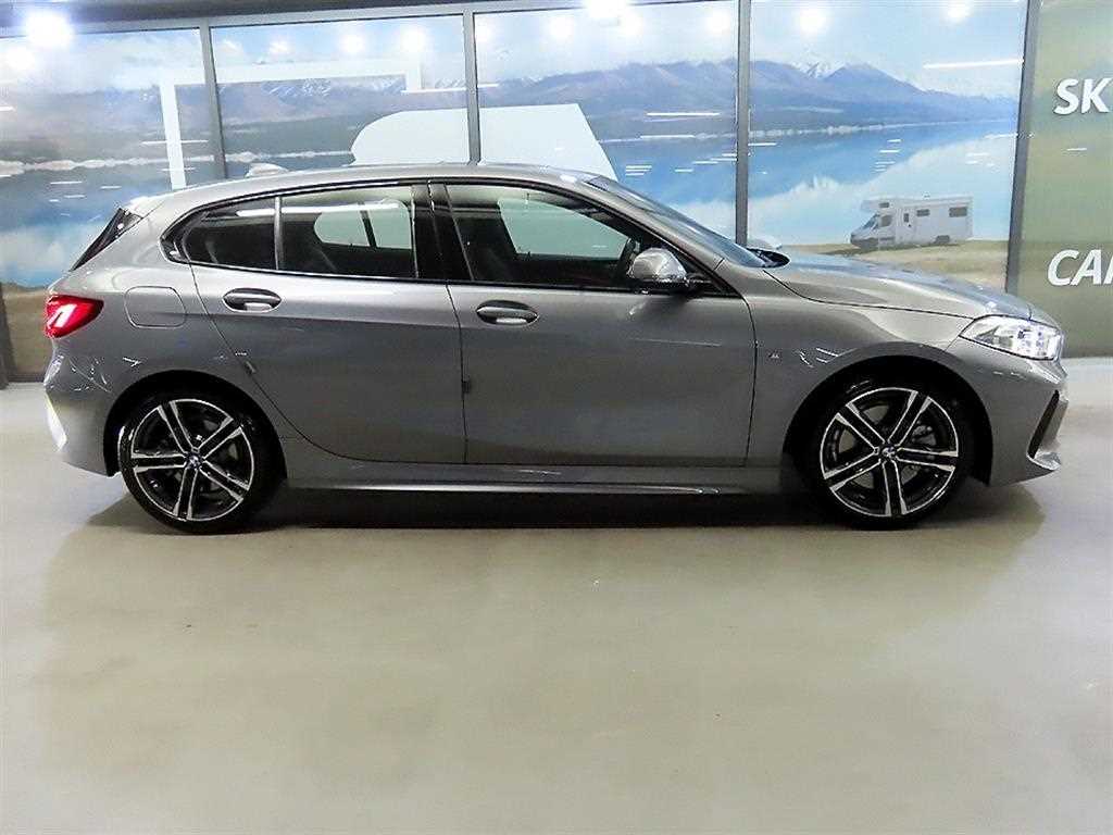BMW 1 series - Vista 3