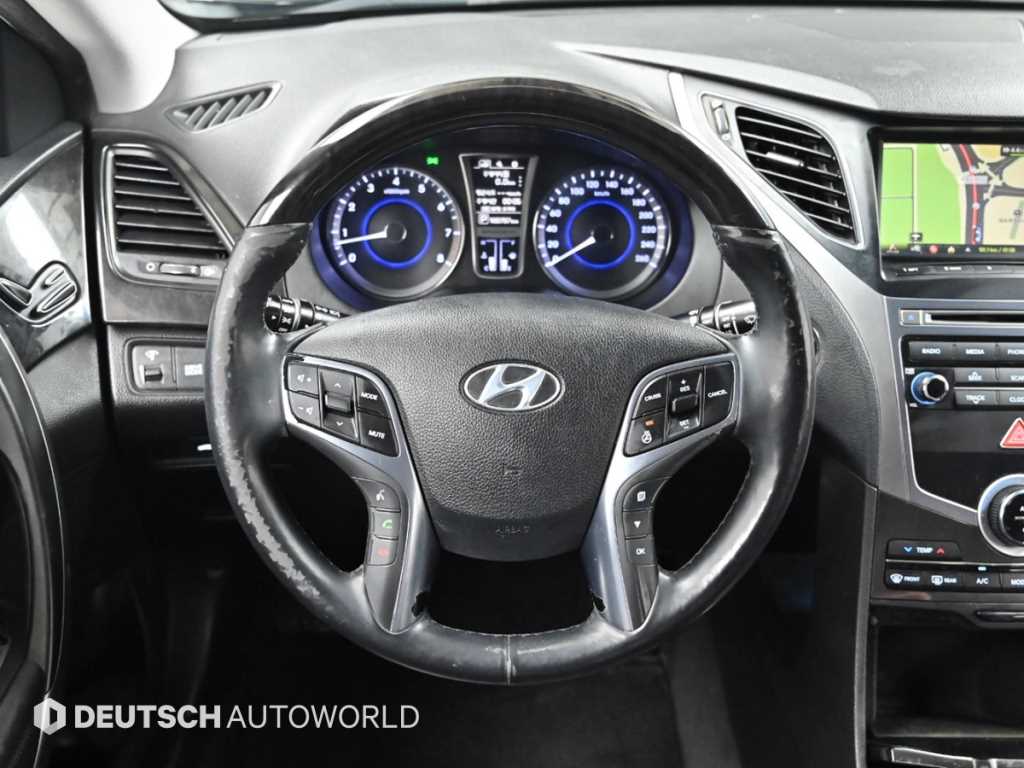 HYUNDAI Grandeur 2015 Negro - Importación desde Corea - HF Imports Iquique - Foto 13