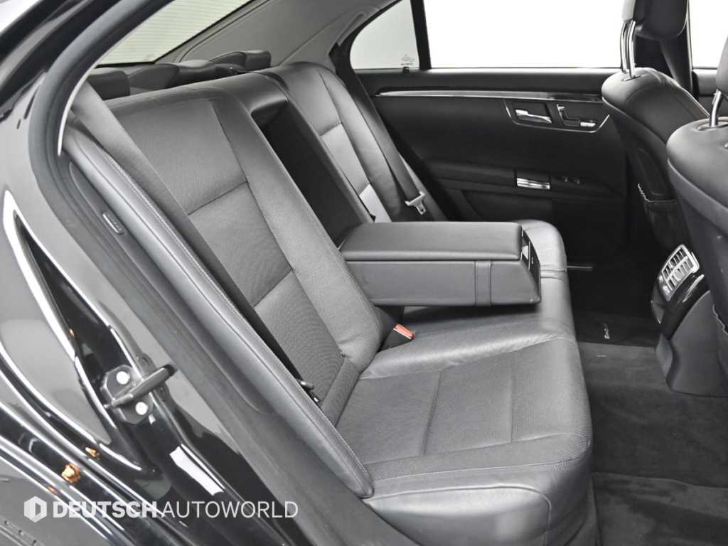 Mercedes Benz S Class - Vista 12