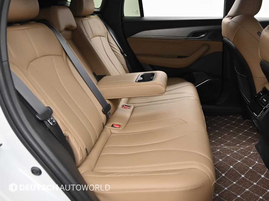 SAMSUNG Grand Koleos - Vista 12