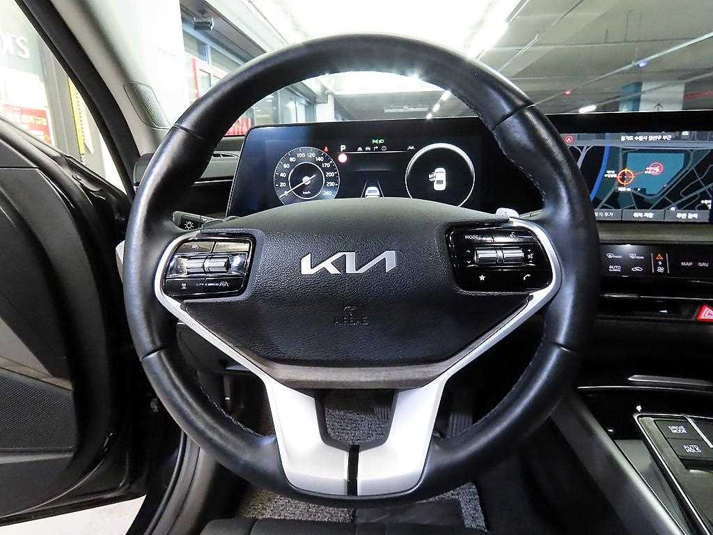 KIA K8 - Vista 8