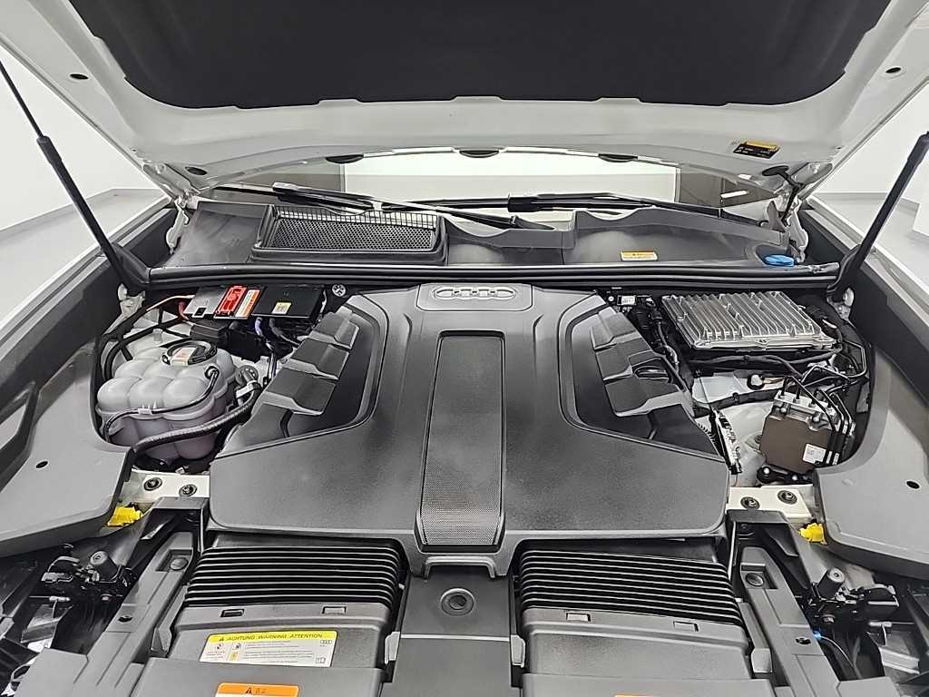Audi Q8 - Vista 5