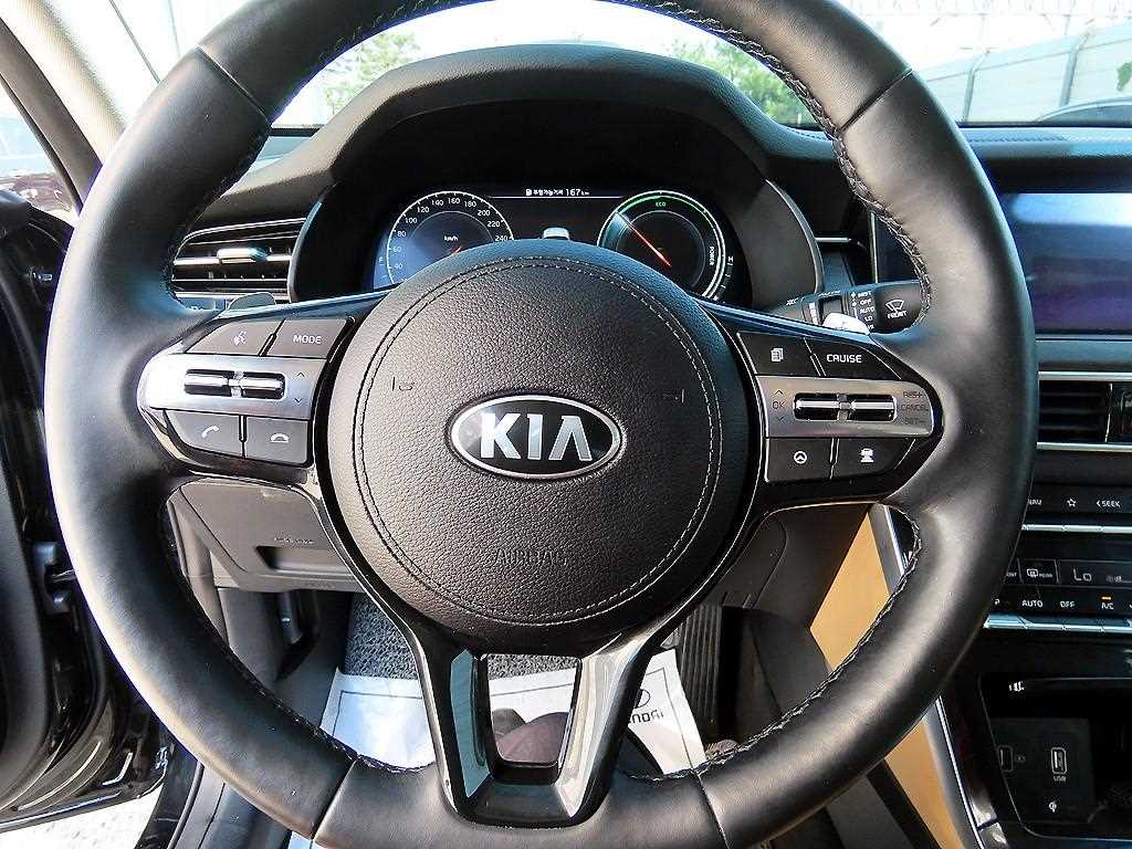 KIA K7 - Vista 8