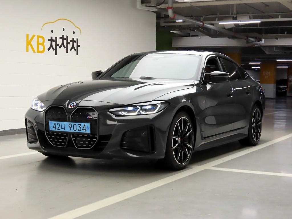 BMW i4 - Vista 2