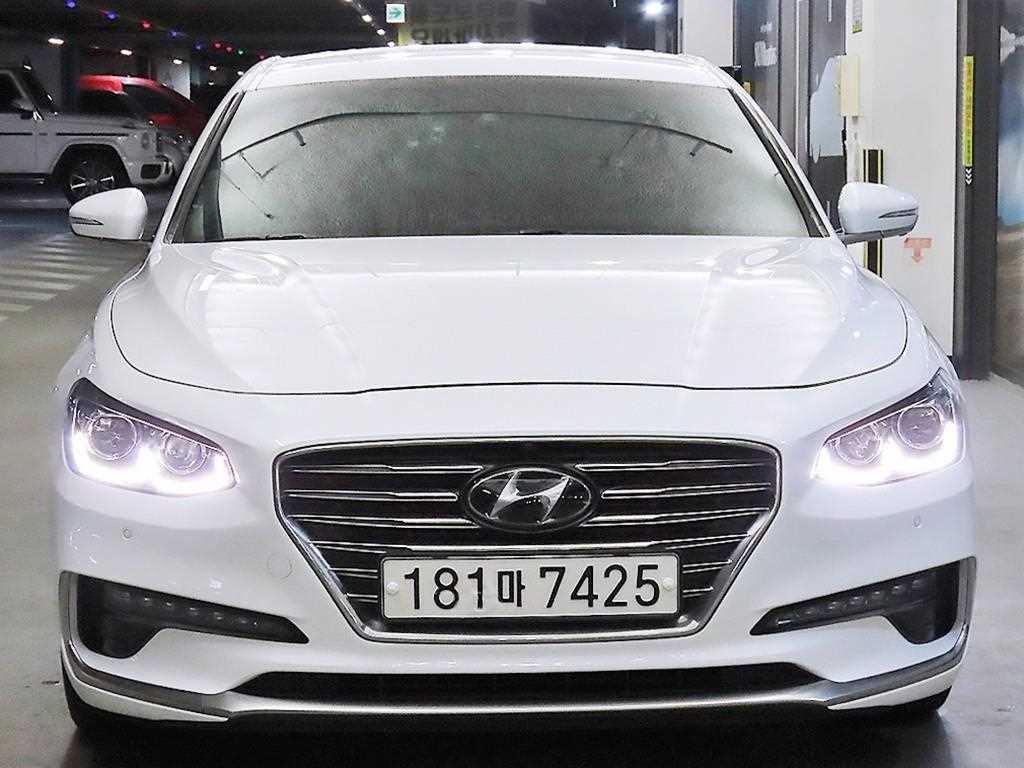 HYUNDAI Grandeur - Vista 2