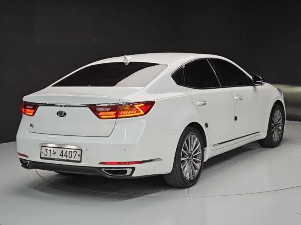 KIA K7 - Vista 3