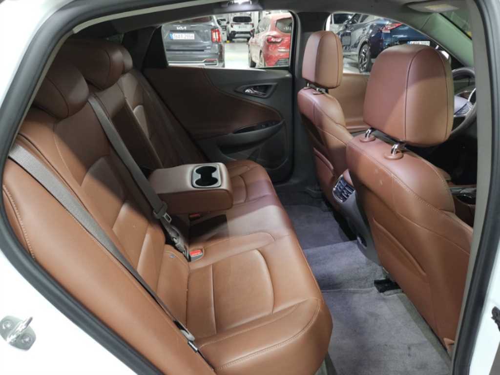 Chevrolet Malibu - Vista 4
