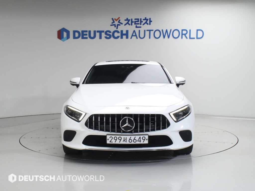 Mercedes Benz CLS Class - Vista 3