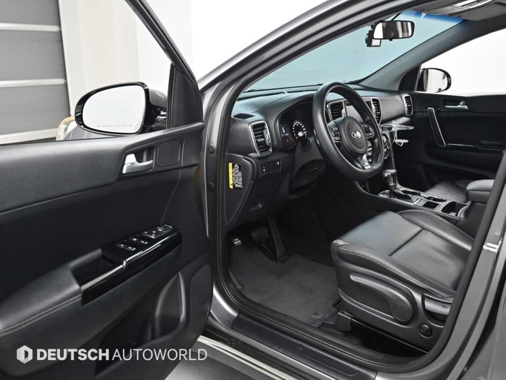 KIA Sportage - Vista 11