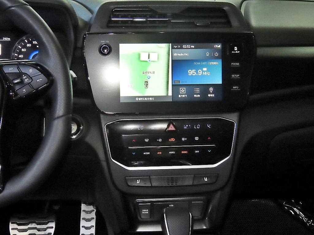 Ssangyong Tivoli - Vista 11