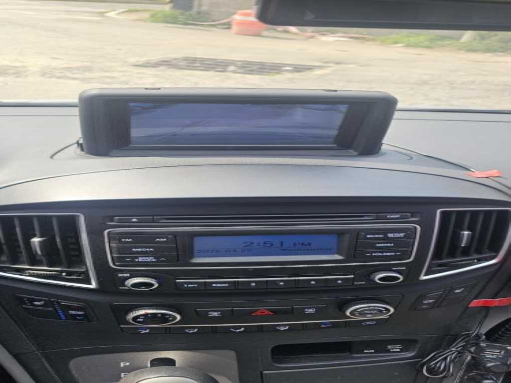 HYUNDAI Starex - Vista 10