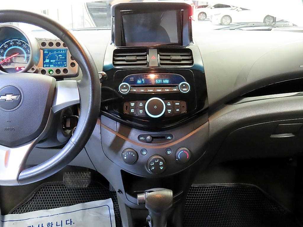 Chevrolet Spark - Vista 11