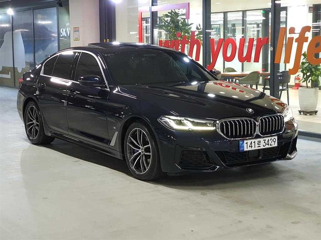BMW 5 Series 2022 Negro - Importación desde Corea - HF Imports Iquique - Foto 1