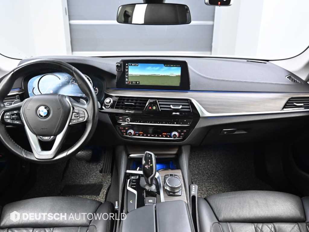 BMW 5 Series - Vista 7