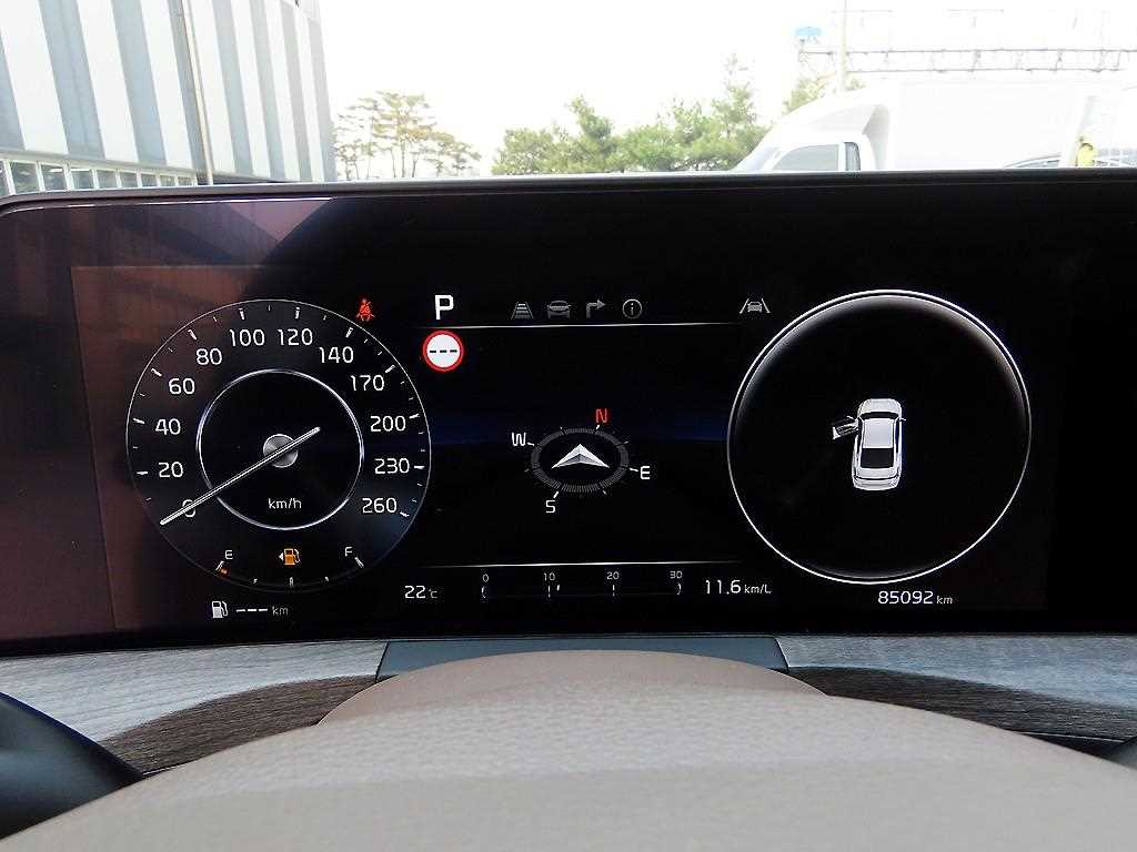 KIA K8 - Vista 9