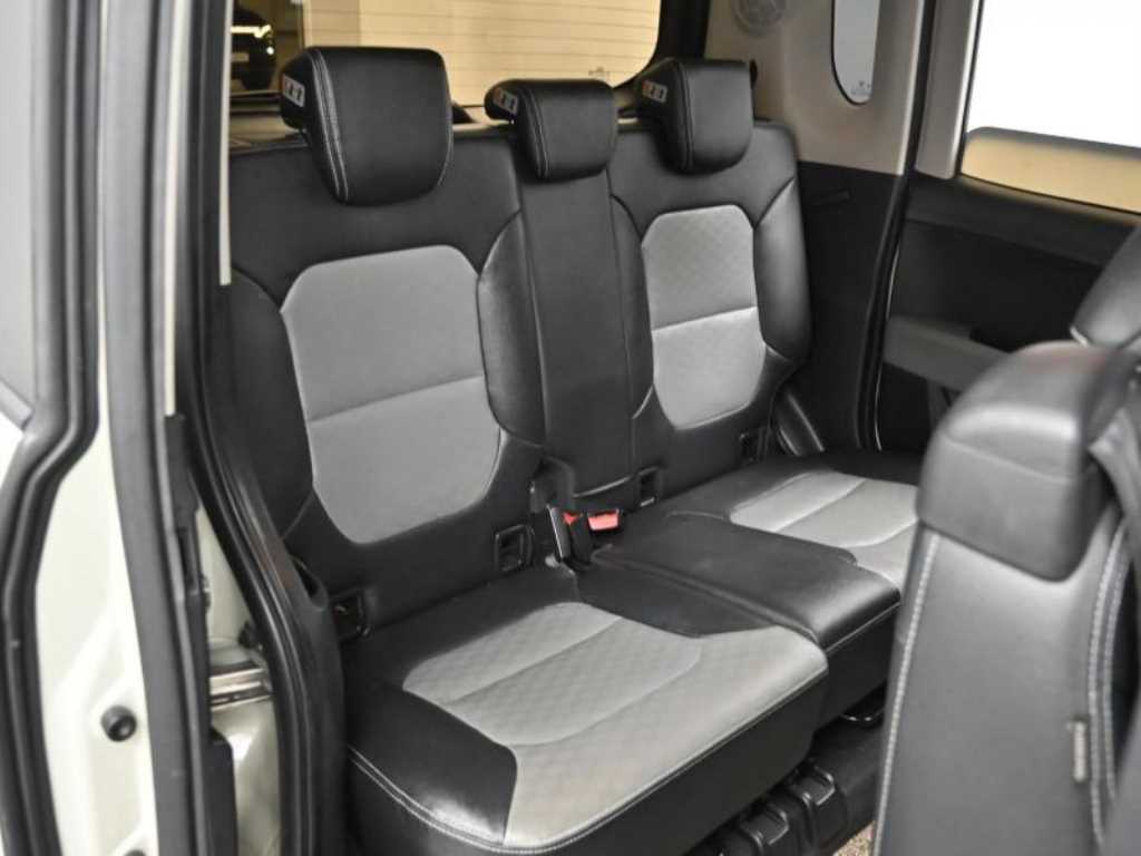 KIA Ray - Vista 12