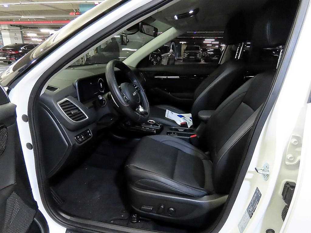 KIA Seltos - Vista 6