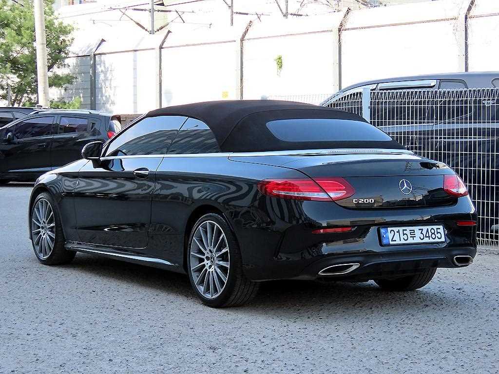 Mercedes Benz C Class - Vista 3