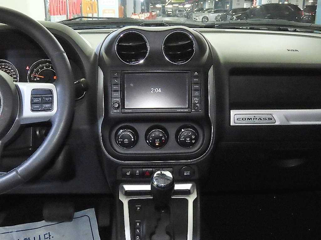 Jeep Compass - Vista 11
