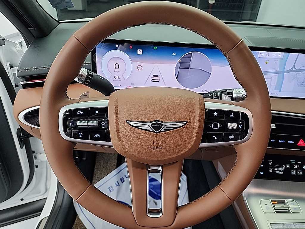 Genesis GV70 - Vista 9