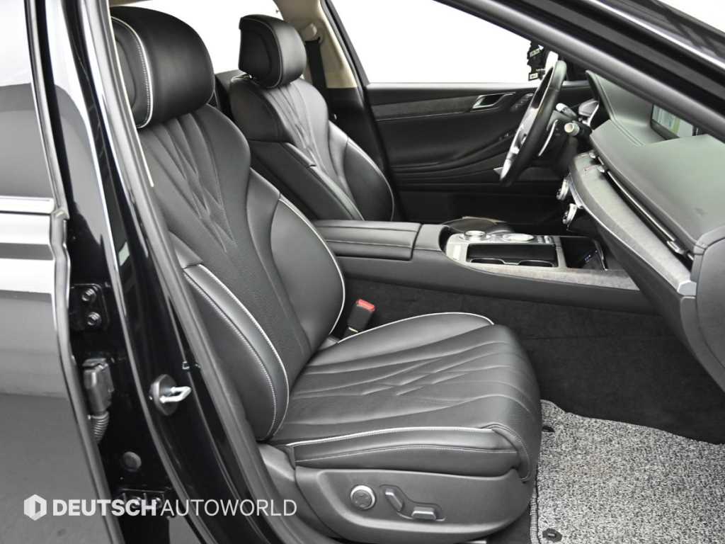 Genesis G80 - Vista 10