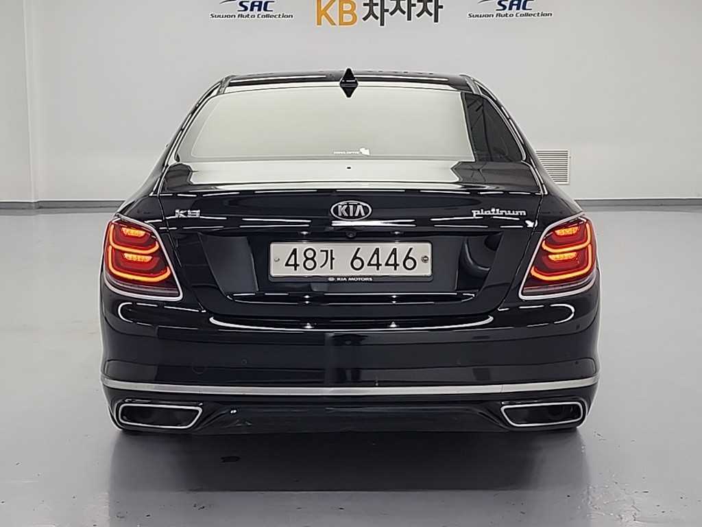 KIA K9 - Vista 3
