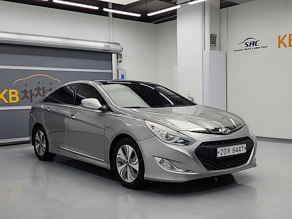 HYUNDAI Sonata - Vista 4