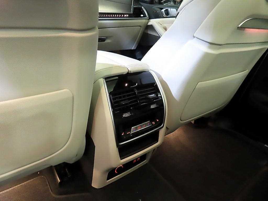 BMW X7 2025 Blanco - Importación desde Corea - HF Imports Iquique - Foto 13