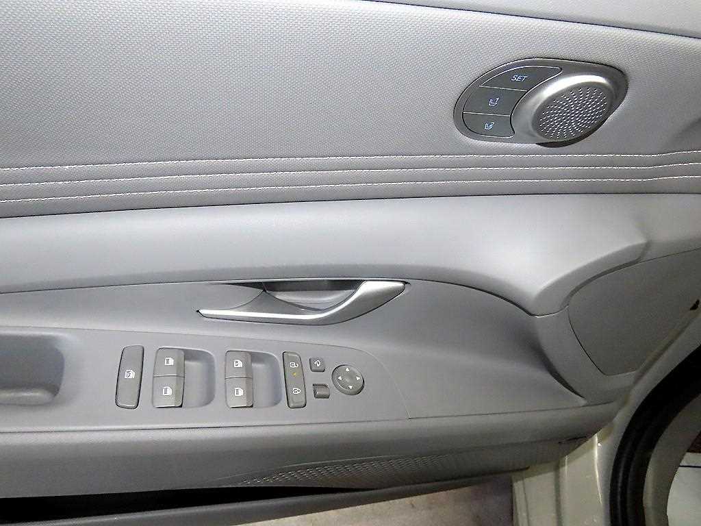 HYUNDAI Avante 2025 Gris - Importación desde Corea - HF Imports Iquique - Foto 13