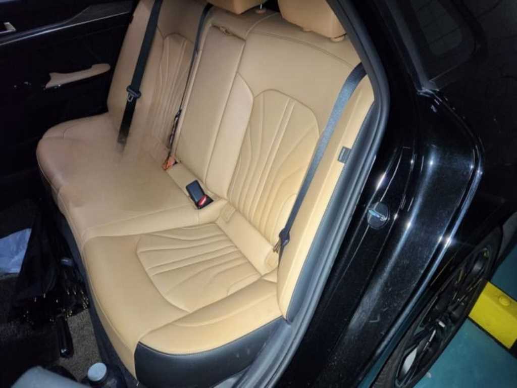 KIA K5 - Vista 10