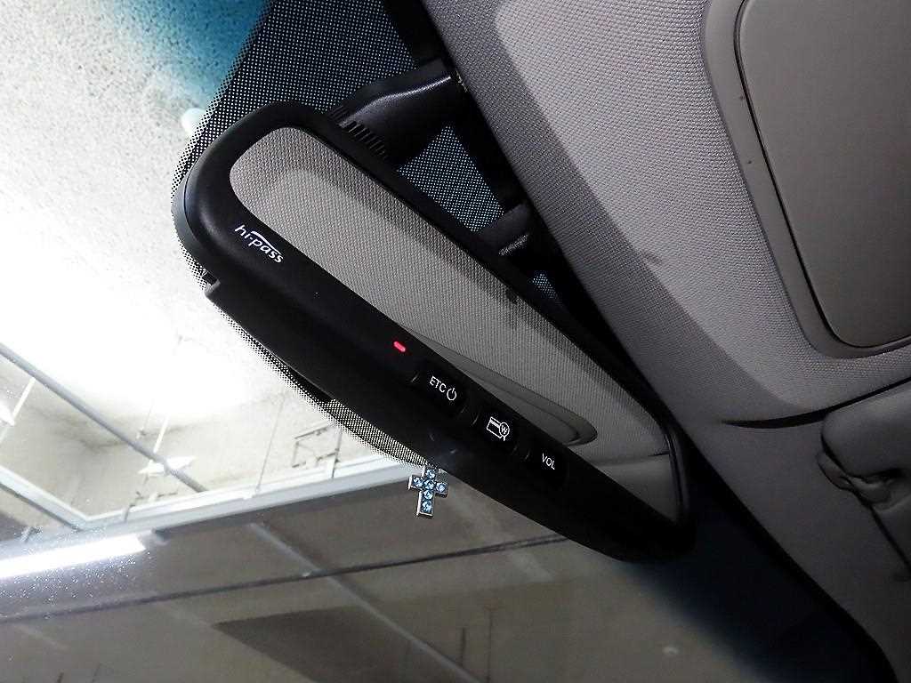 KIA Carnival 2016 Gris - Importación desde Corea - HF Imports Iquique - Foto 17