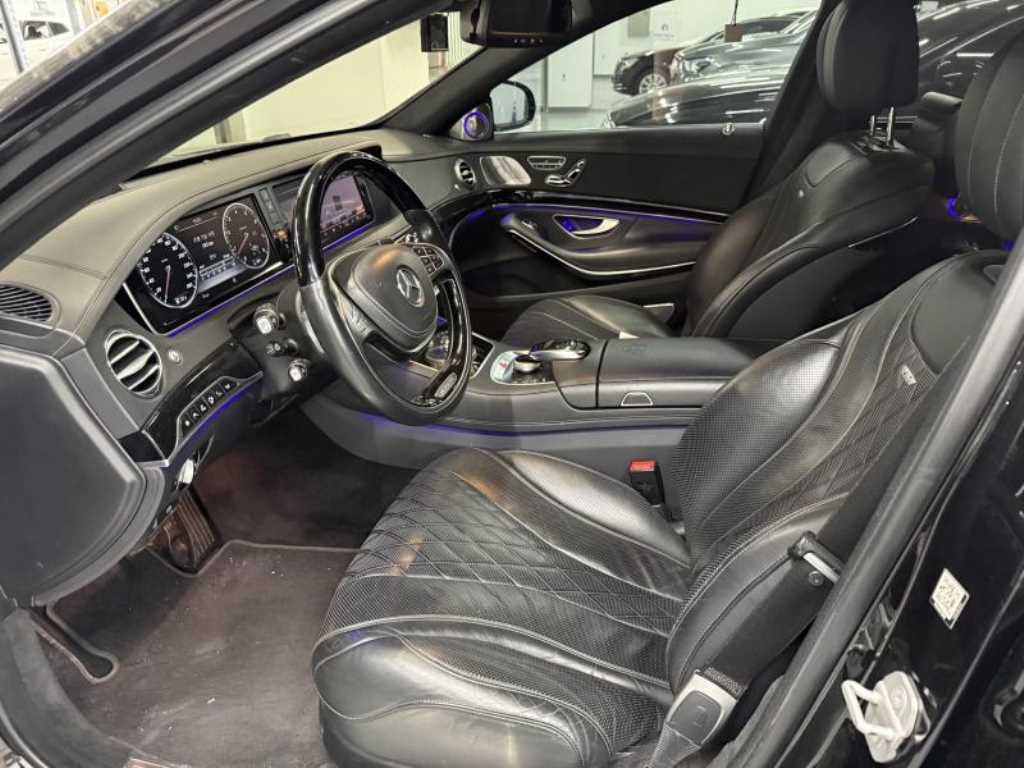 Mercedes Benz S Class - Vista 5