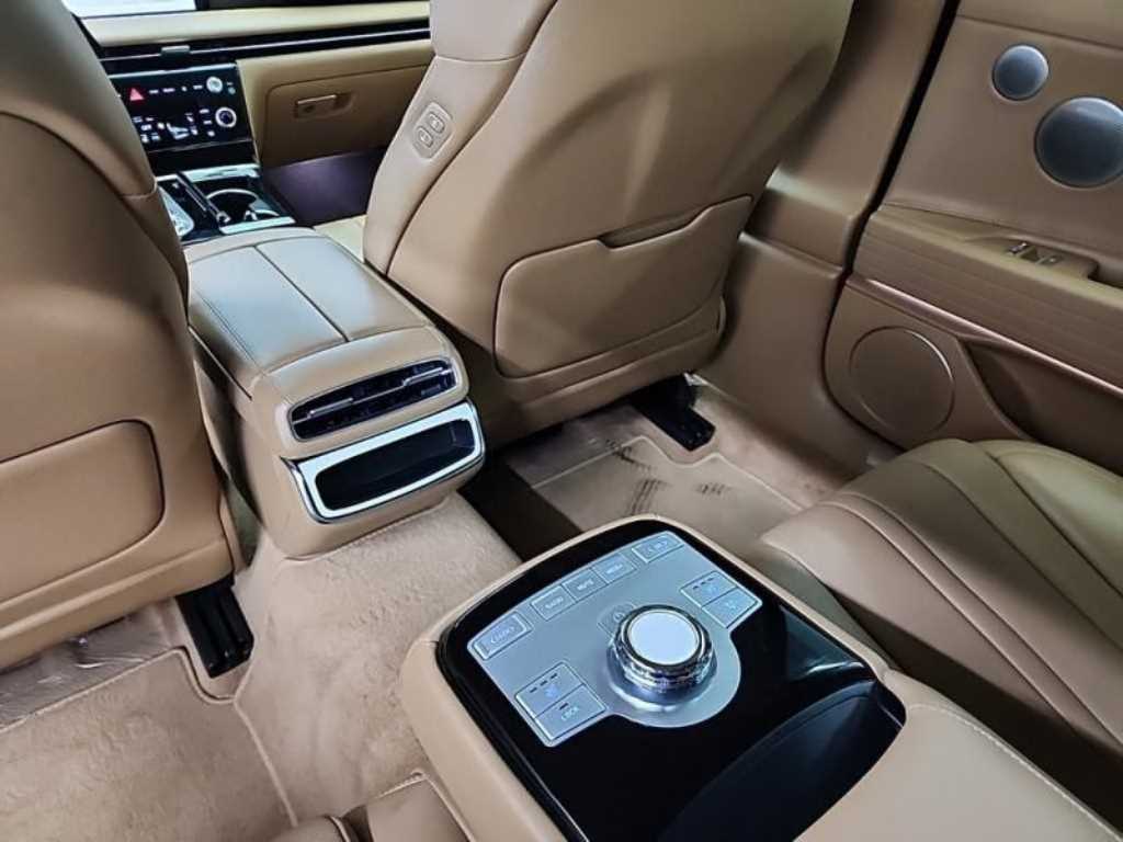 Genesis G80 - Vista 6