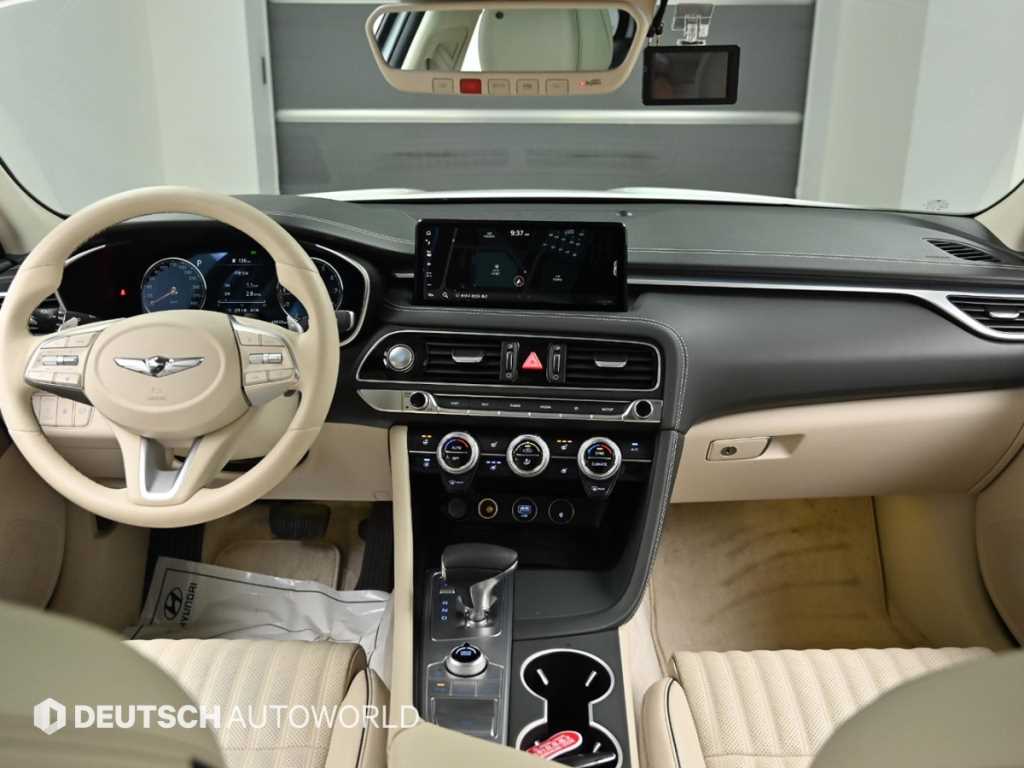 Genesis G70 - Vista 7