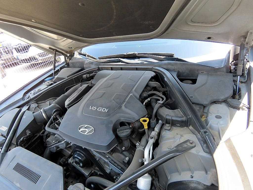 HYUNDAI Genesis 2016 Gris - Importación desde Corea - HF Imports Iquique - Foto 19